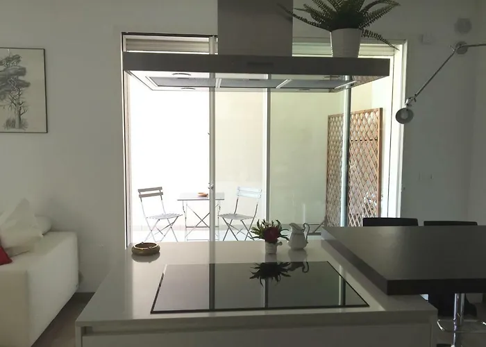 Modern Flat Lecce ++