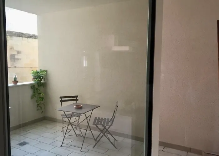 Modern Flat Lecce ++