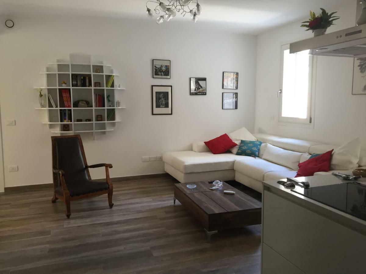 Modern Flat ++ *