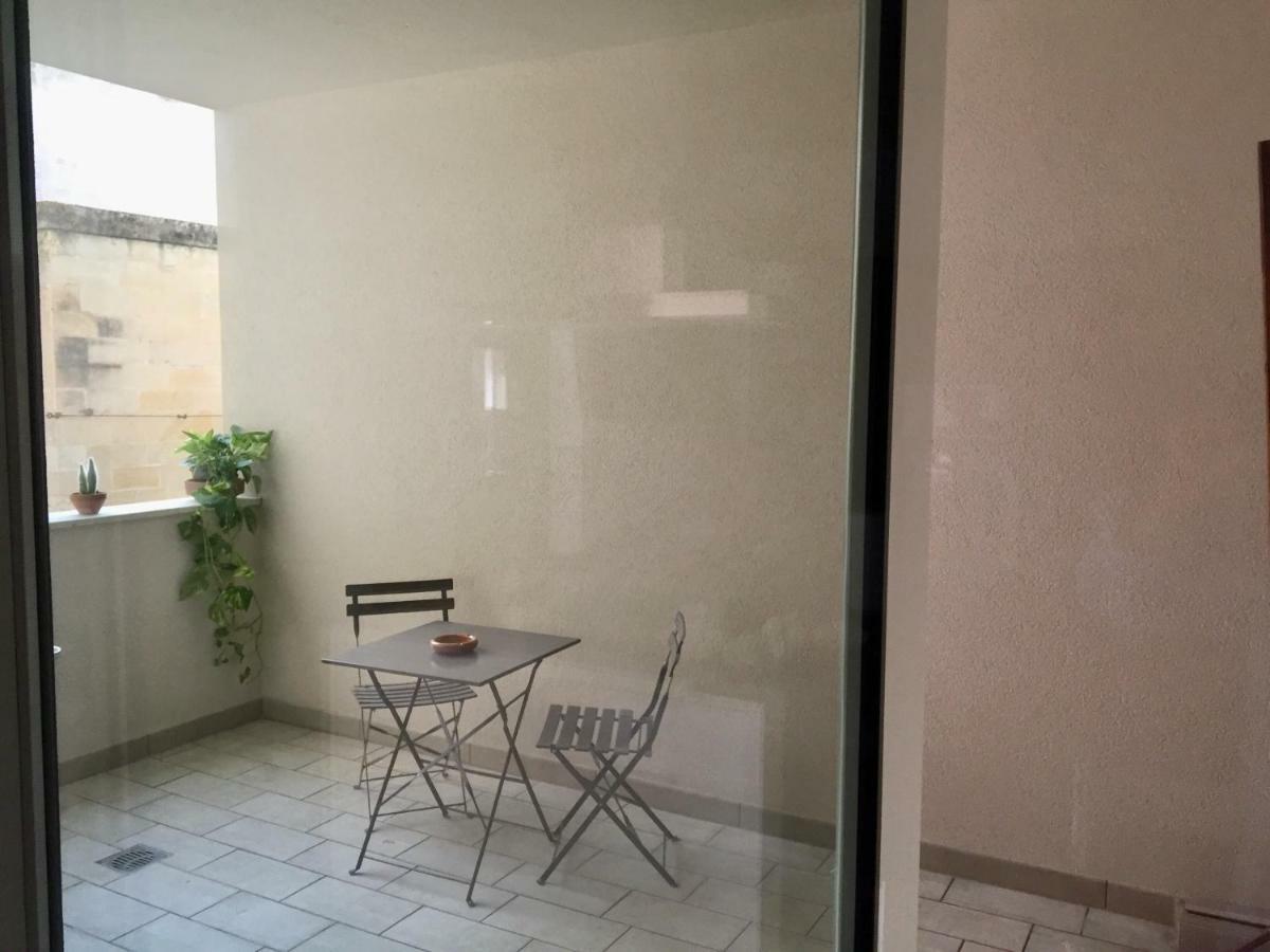 Modern Flat ++ *